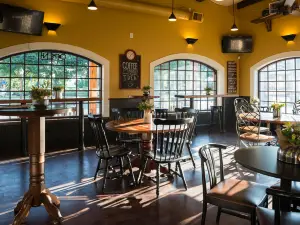 Corner Coffee Shop