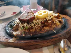 RED INDIAN SIZZLERS