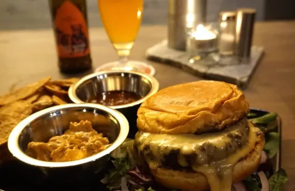 Bomber Bar