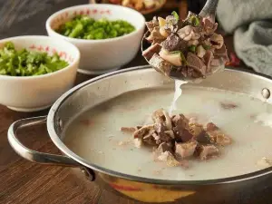 小市小小羊湯館