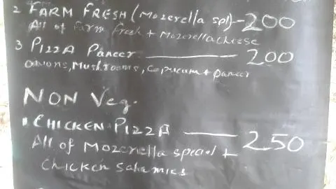 Italiano Woodfire Pizza in 솔란