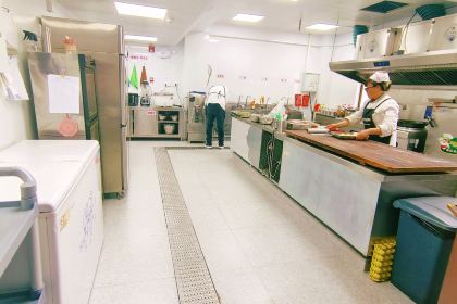 韩城南湖假日酒店·餐饮部