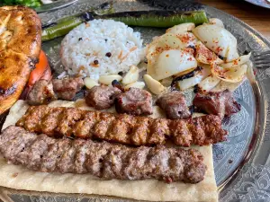 Cemo Restaurant