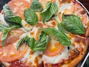 Ravenite Pizzeria