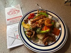 Golden Wok