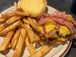 Screaming Eagle American Bar and Grill