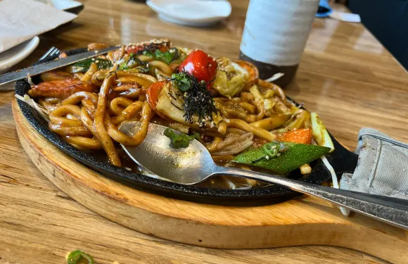 Raku Japanese Kitchen