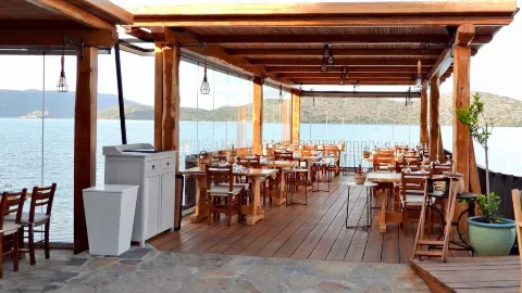Ergospasio Asian Restaurant in 伊羅達