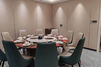 贵宾舍辉煌别墅酒店(东山金銮湾环岛路店)·餐厅