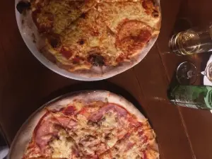 Pizzeria Bracera