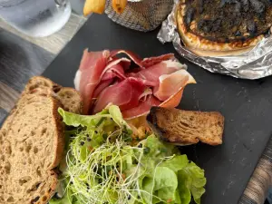 CROQUE-MIE