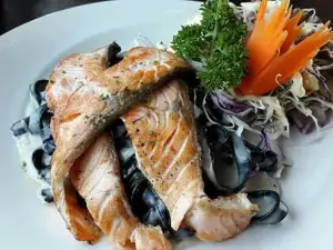 Dinsor Cafe'