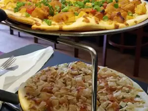 Fong's Pizza