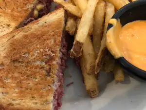 Alex's Restaurant