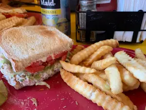 SNAK SHAK
