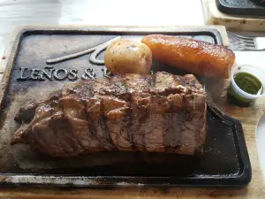 Lenos y Parrilla