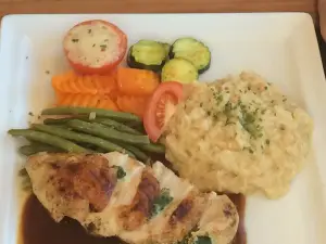Spiezer Restaurant & Lounge