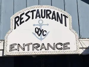 Quartzsite Yacht Club Bar and Grill