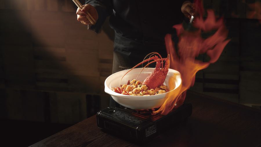 Cai Feng Lou Chinese Restaurant