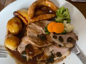 The Goldcroft Inn
