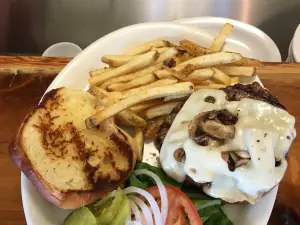 Sunny Beach Cafe