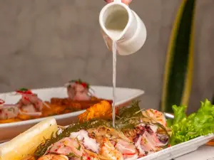 Vichayo Restobar Eirl