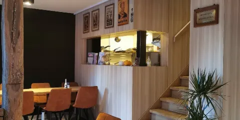 La Vieille Demeure