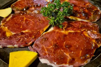 Cửa hàng nướng Mậu Dịch