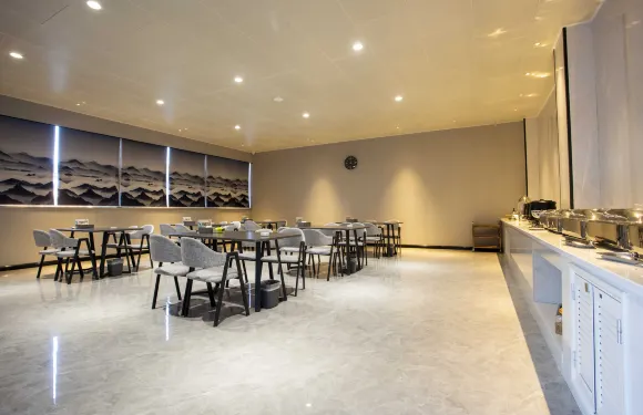 萬泓商務酒店（沁陽汽車站店）·餐廳