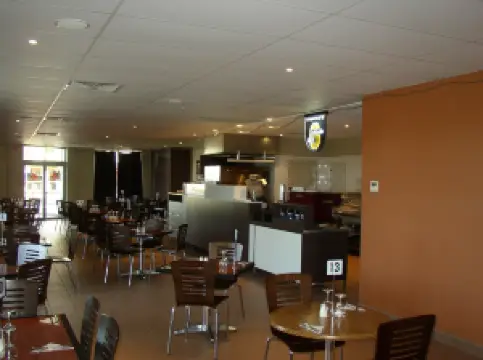 Sam's Pizza Restaurant