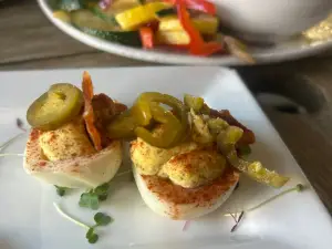 Homespun Kitchen and Bar