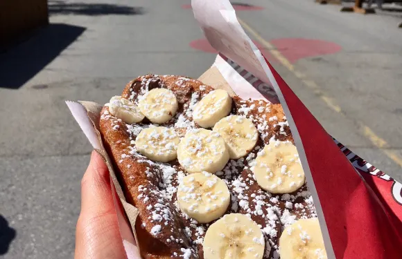 BeaverTails- Queues de Castor (Canmore)