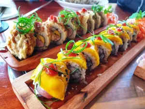 Kugita Seafood & Charcoal Grill