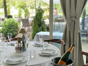 Gallo Nero, Restaurant