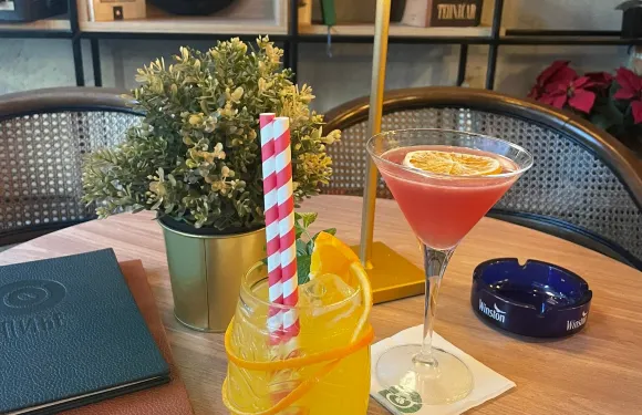Distrikt cafe&bar