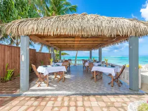 Moana Restaurant & Bar