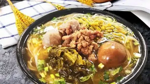 缘上缘老鸭粉丝(兴安街店) in Heihe