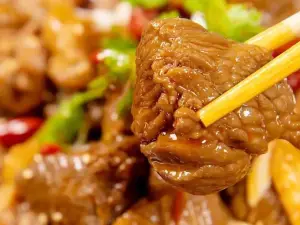 朐小二新派牛肉火锅(临朐店)