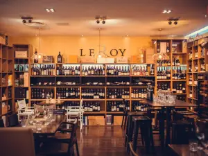 Leroy Bar & Wine Shop