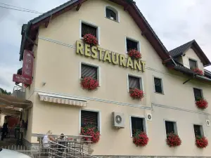 Gostilna Mojmir
