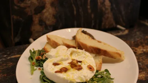Convivia Bistro Cuisine in โอโซยูซ