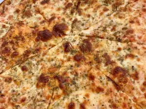 Island Pizzeria