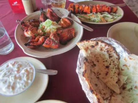 Palms N Sands Restaurant and Bar