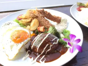 ハワイアンカフェ・ダイニング KOA