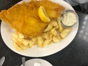 Ossies Fish Bar Sittingbourne