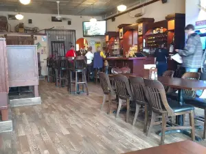 Silver Star Saloon and Grill
