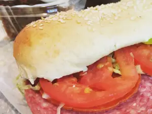 Guyreino's Deli