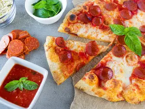 Riverwalk Pizza