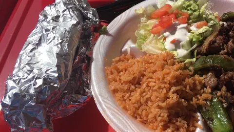 Main Street Tacos in เฮย์เวิร์ด