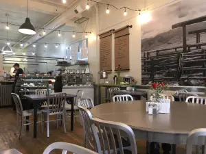 Red Velvet Bakery